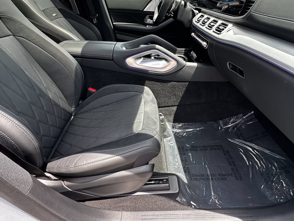 Certified 2025 Mercedes-Benz GLE 53 AMG 4MATIC Coupe image 15