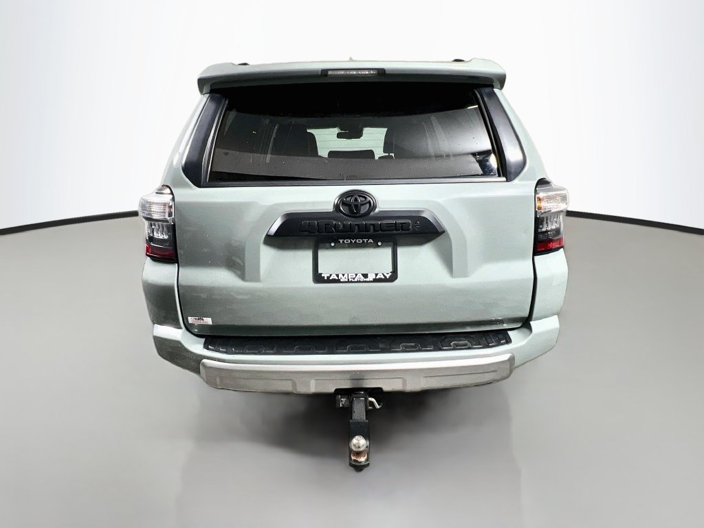 Used 2022 Toyota 4Runner TRD Off-Road Premium AWD/4WD image 4