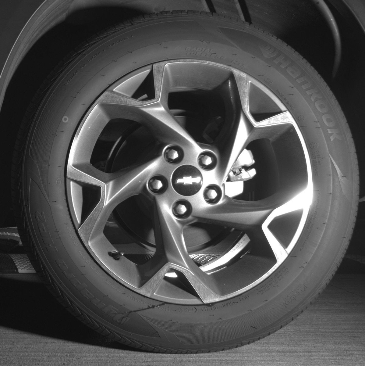 Used 2025 Chevrolet Trax LT FWD image 14
