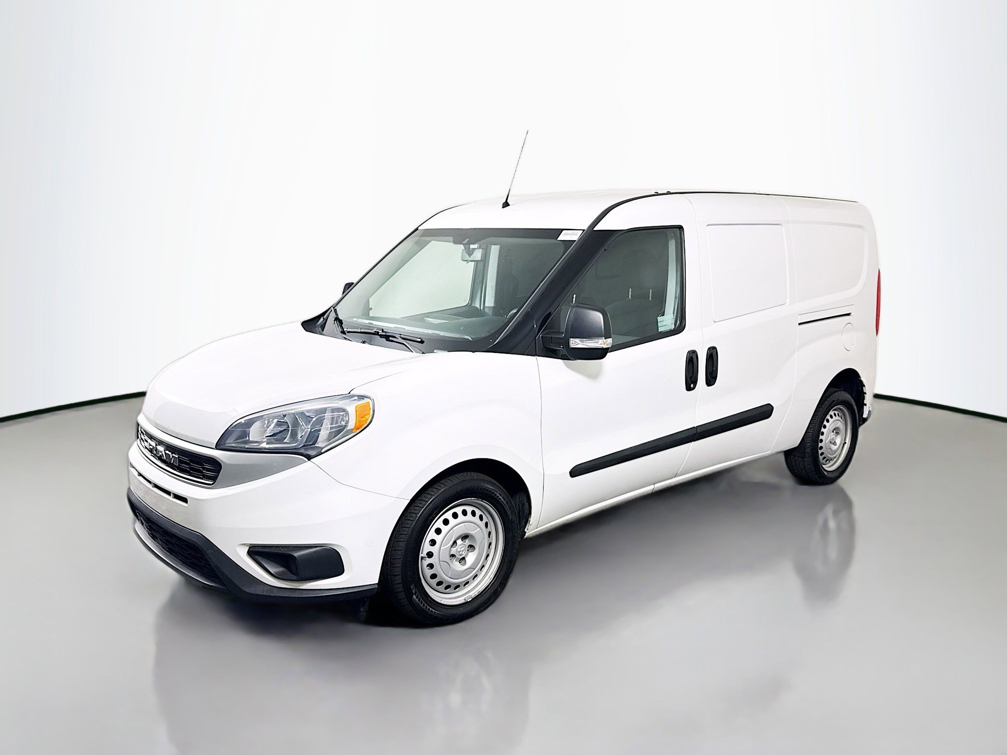 Used 2022 RAM ProMaster City Tradesman image 4