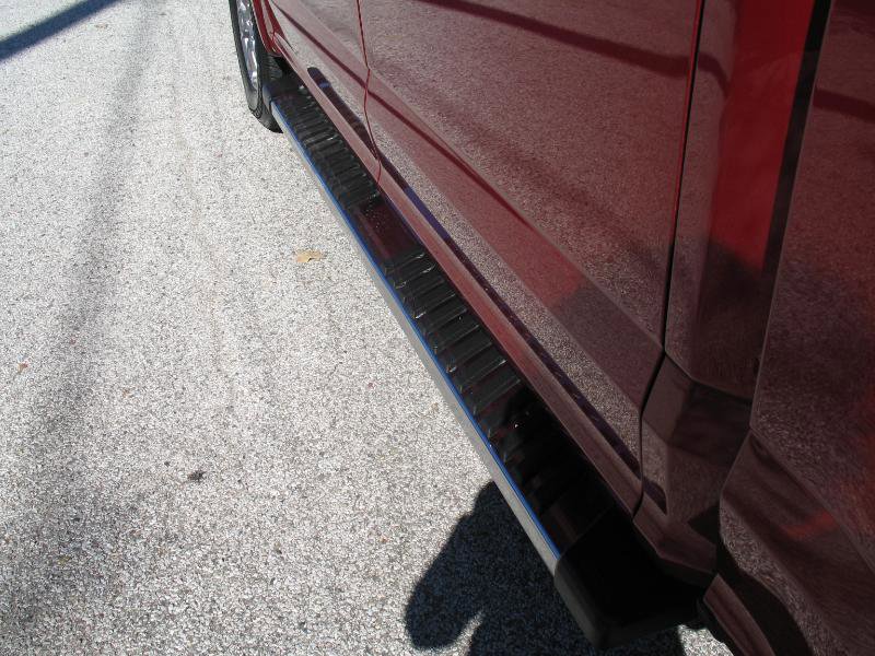 Used 2019 Ford F150 Lariat w/ Trailer Tow Package image 12