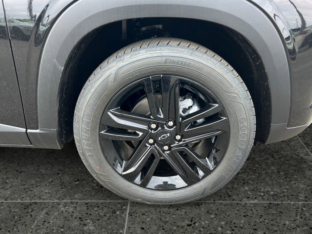 New 2026 Chevrolet Trax ACTIV w/ Sunroof Package FWD image 10