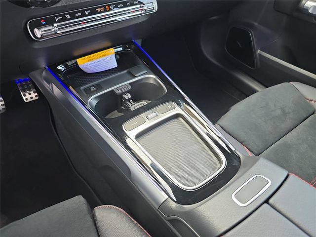 New 2026 Mercedes-Benz GLB 35 AMG 4MATIC image 30