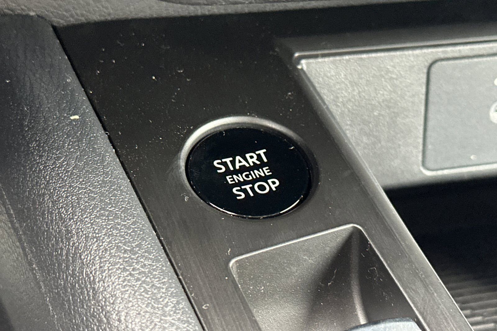 New 2026 Nissan Kicks S image 25