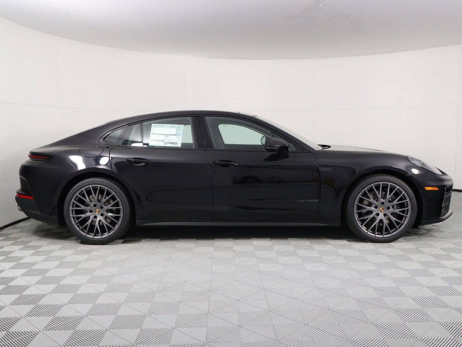 New 2026 Porsche Panamera RWD image 8