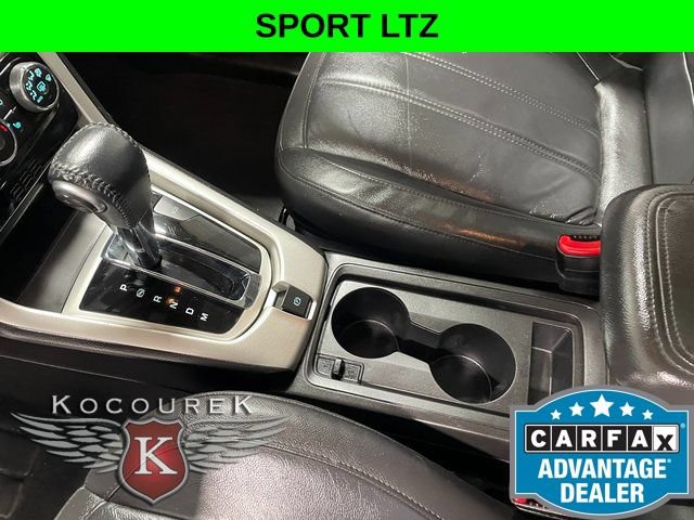 Used 2013 Chevrolet Captiva Sport LTZ FWD image 17