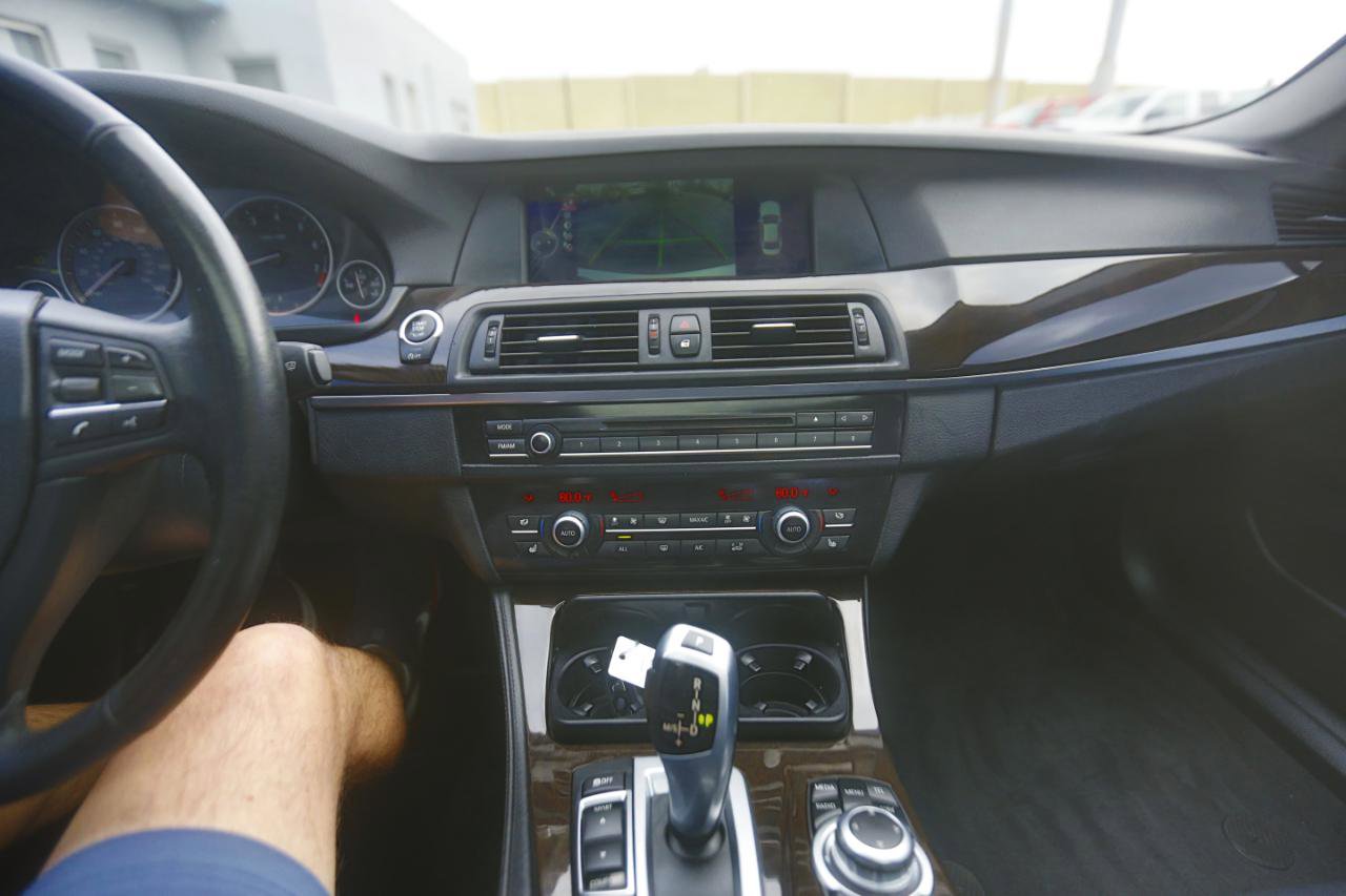 Used 2013 BMW 535i xDrive Sedan image 8