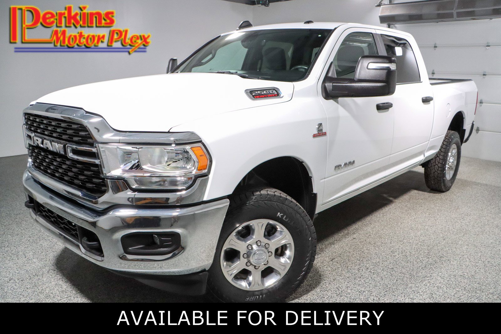 Used 2023 RAM 2500 Big Horn w/ Cold Weather Group AWD/4WD image 1