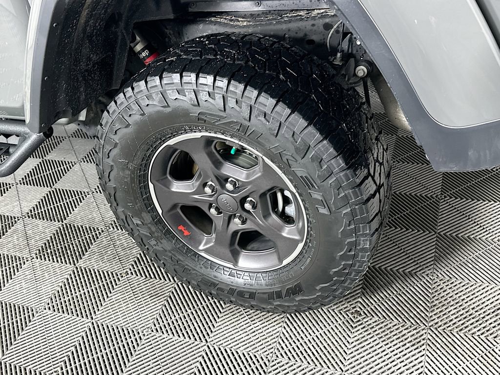 Certified 2021 Jeep Gladiator Rubicon w/ Cold Weather Group image 43