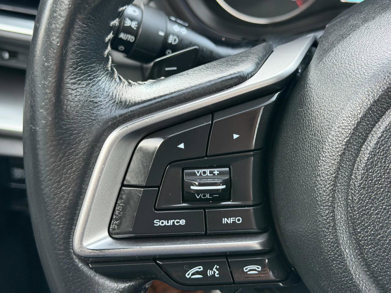 Used 2018 Subaru Impreza 2.0i Limited image 14