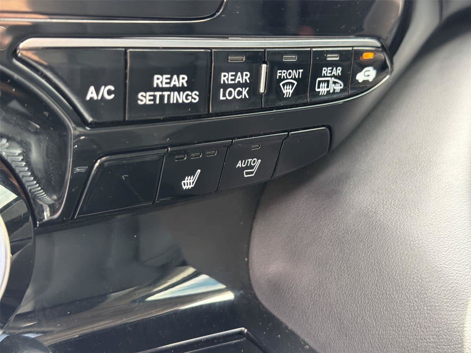 Certified 2023 Acura MDX FWD w/ Technology Package image 36