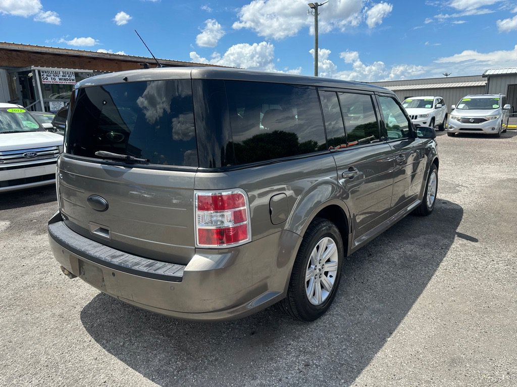 Used 2012 Ford Flex SE FWD image 6