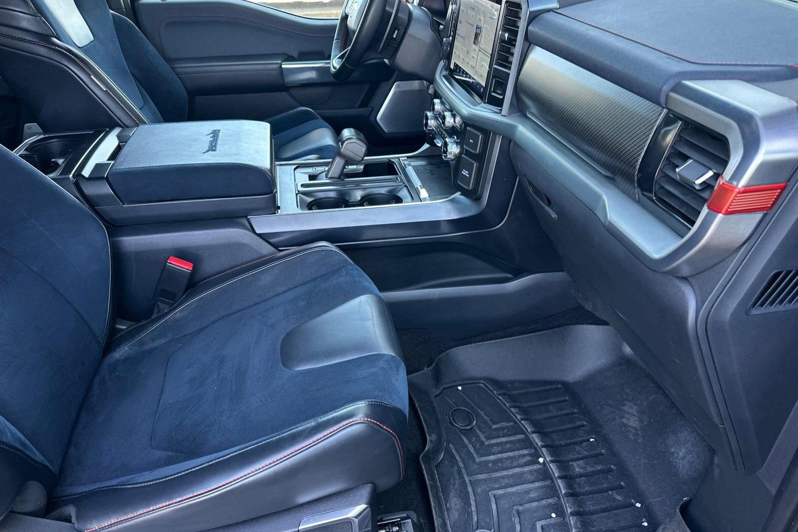 Used 2022 Ford F150 Raptor w/ Equipment Group 801A High image 15