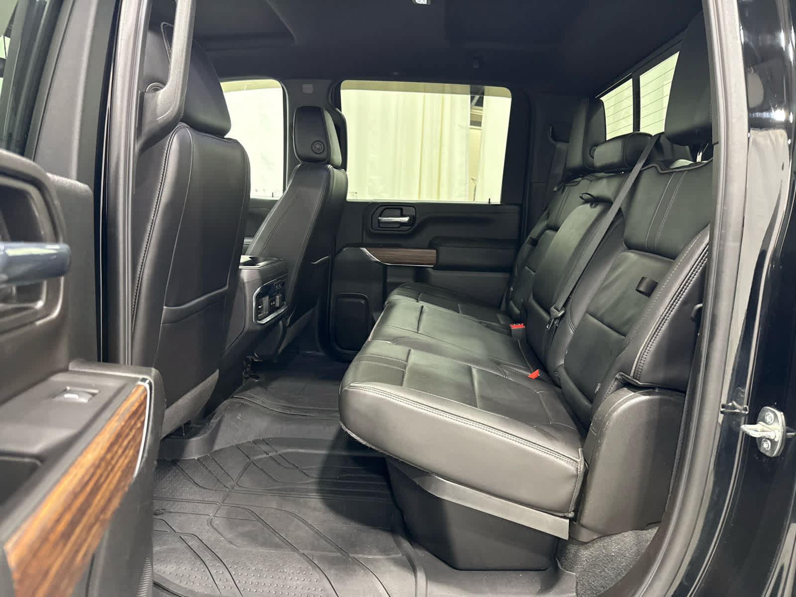 Certified 2020 Chevrolet Silverado 3500 High Country AWD/4WD image 12