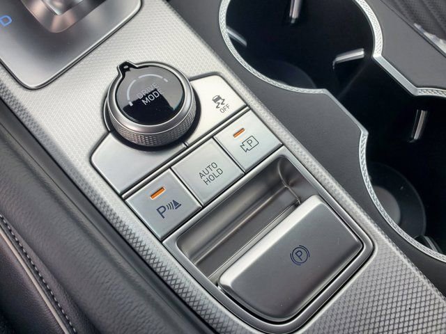 New 2026 Genesis G70 2.5T image 18