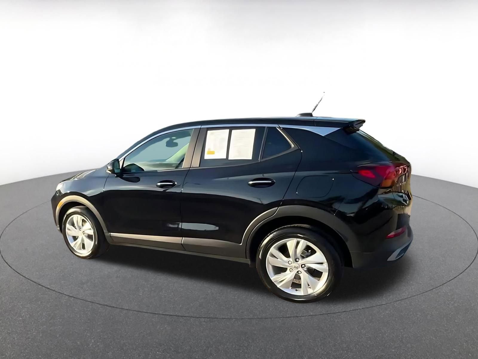 Used 2025 Buick Encore GX Preferred image 10