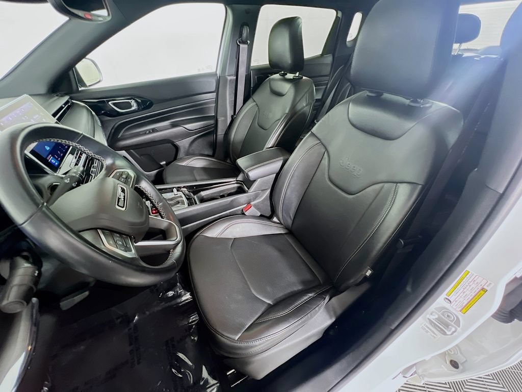 Used 2022 Jeep Compass High Altitude AWD/4WD image 22
