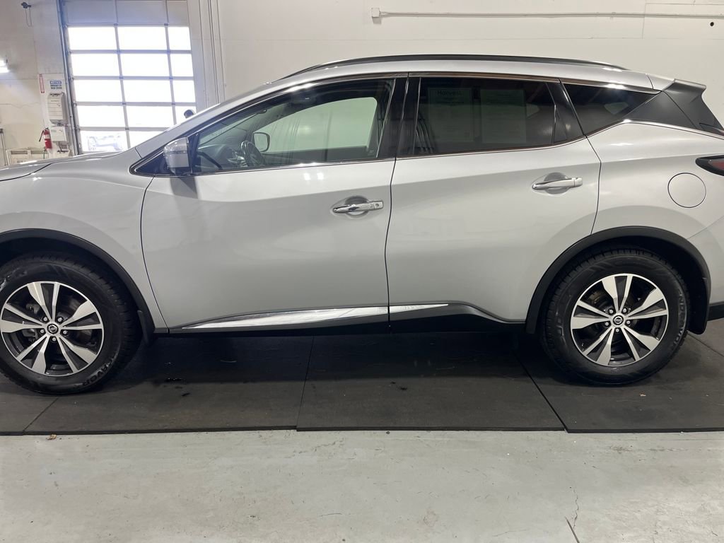 Used 2019 Nissan Murano SV w/ Premium Package image 5