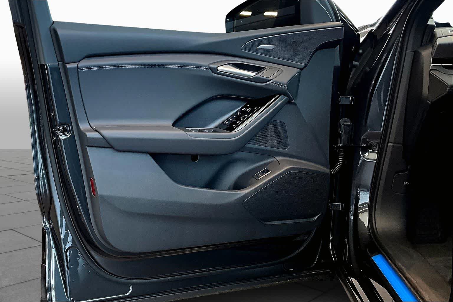 New 2027 Audi Q6 e-tron Premium Plus AWD/4WD image 10