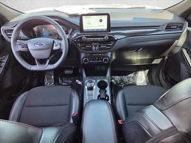 Used 2025 Ford Escape ST-Line image 17