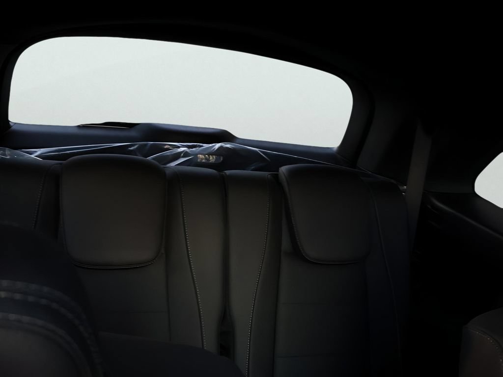 New 2025 Mercedes-Benz GLS 450 4MATIC image 15