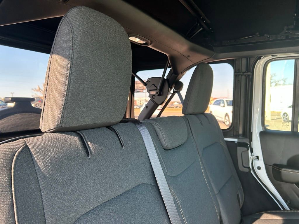 Used 2024 Jeep Wrangler Sahara image 50