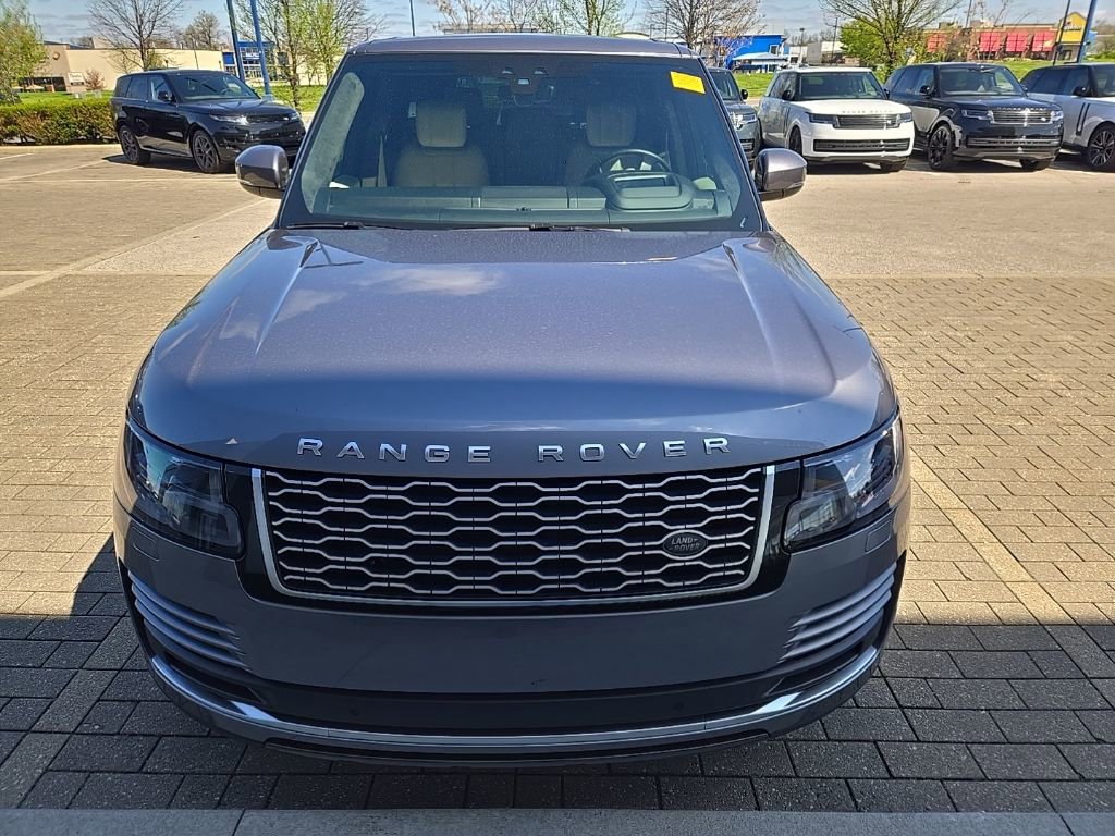Used 2020 Land Rover Range Rover HSE image 2