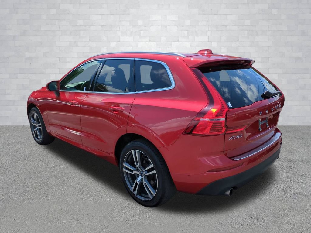 Used 2019 Volvo XC60 T5 Momentum w/ Multimedia Package AWD/4WD image 7