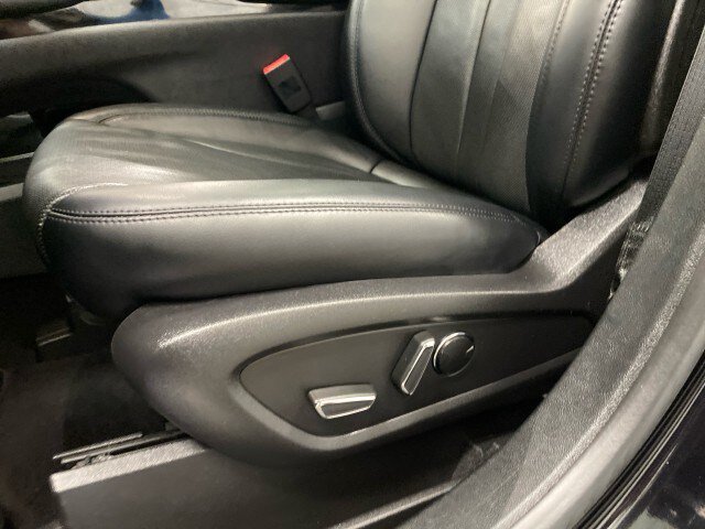 Used 2023 Lincoln Nautilus Reserve w/ Equipment Group 201A AWD/4WD image 16