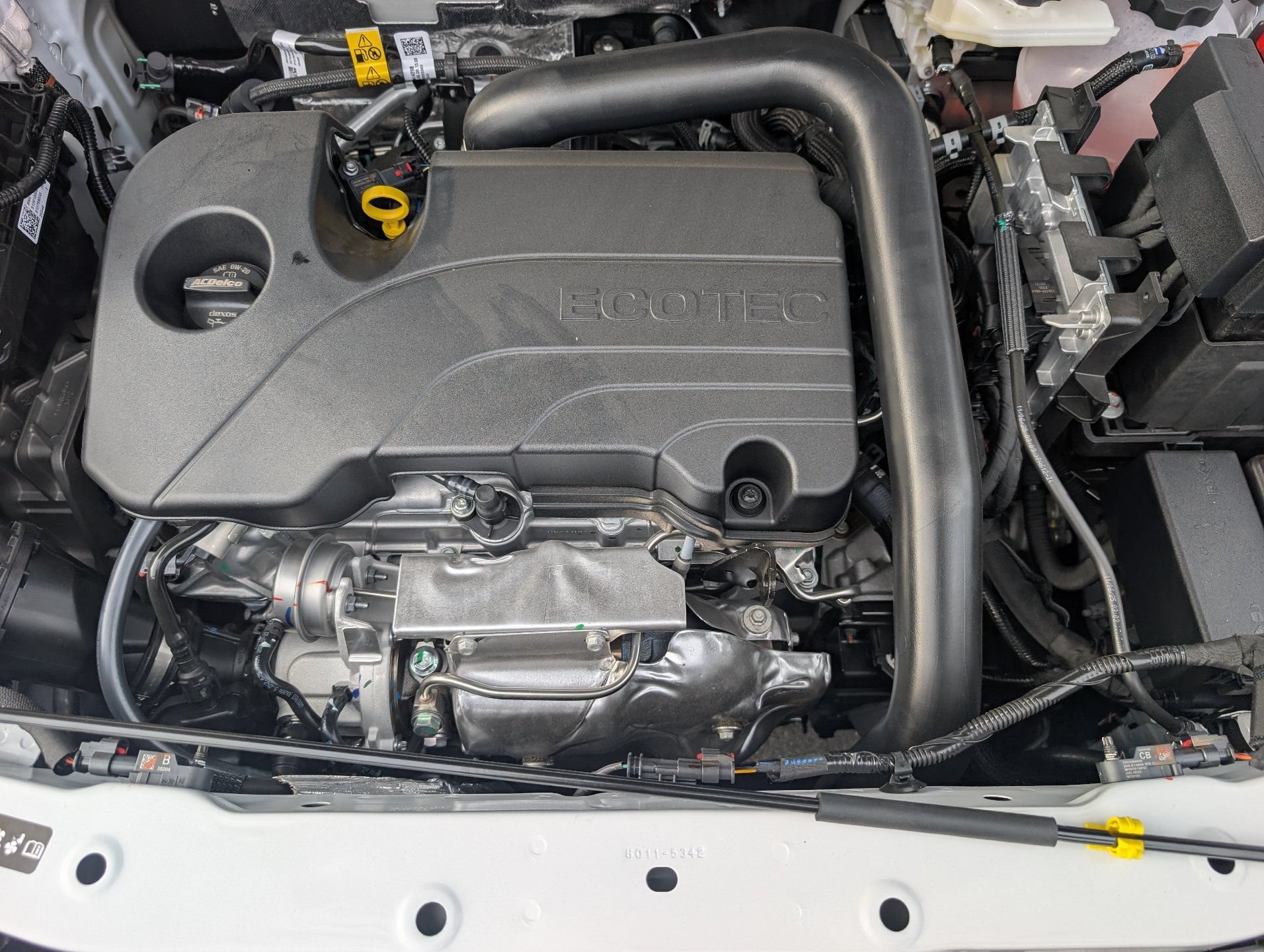 New 2027 Chevrolet Equinox LT FWD image 4