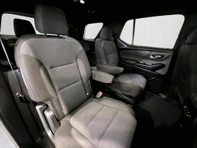 Used 2023 Chevrolet Traverse LT FWD image 29
