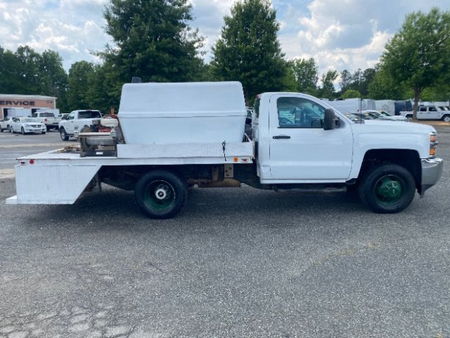 Used 2017 Chevrolet Silverado 3500 W/T RWD image 3