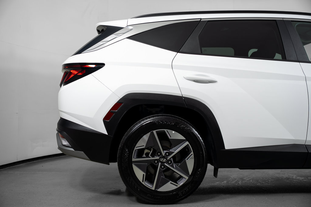 Certified 2026 Hyundai Tucson SEL Plus FWD image 6