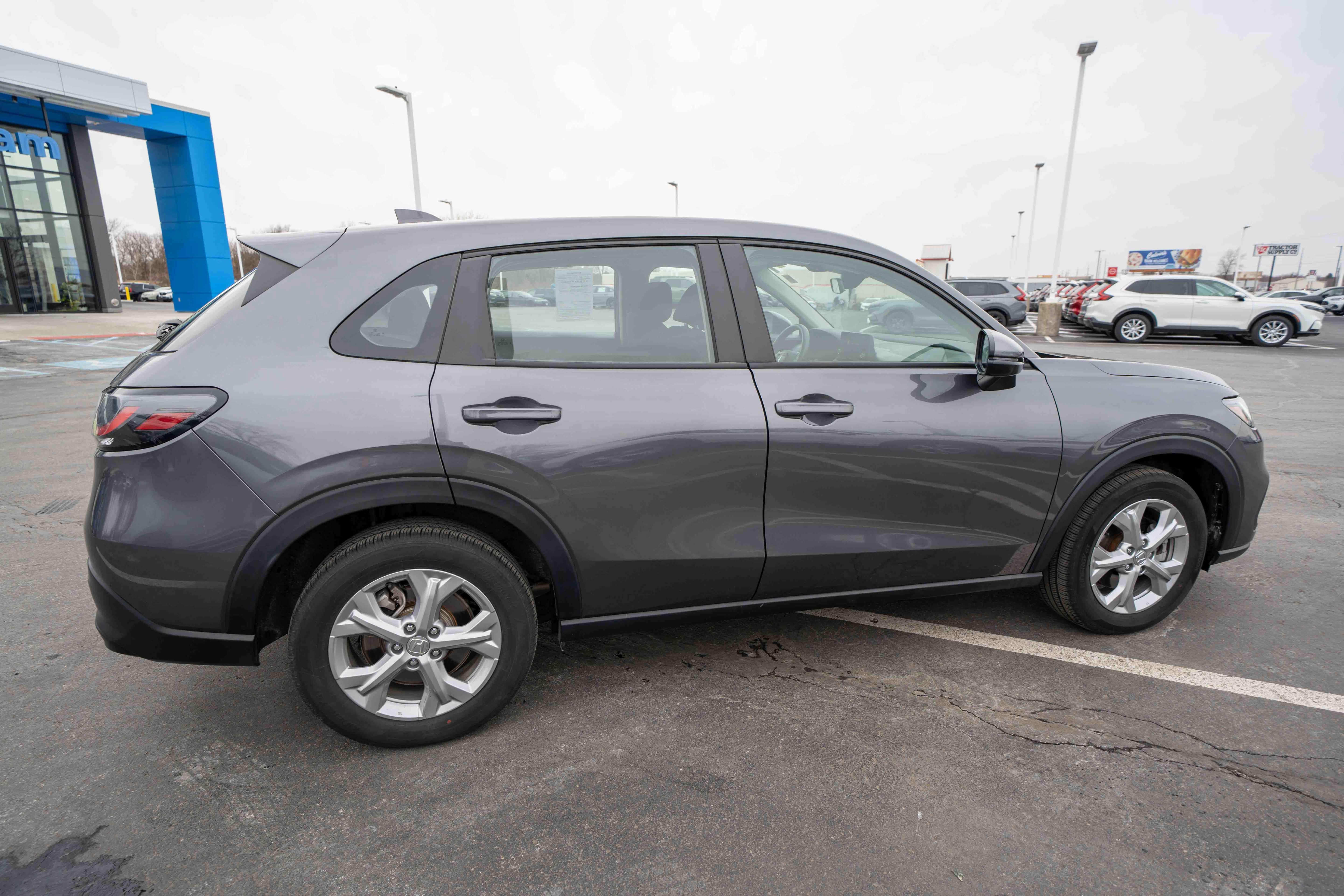 Used 2024 Honda HR-V LX image 6
