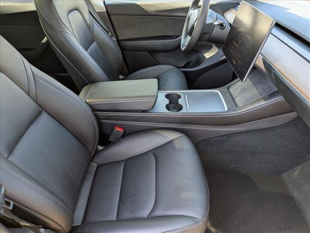 Used 2022 Tesla Model Y Long Range AWD/4WD image 22