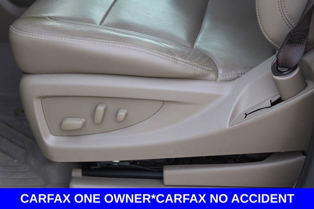 Used 2018 Chevrolet Suburban Premier image 17