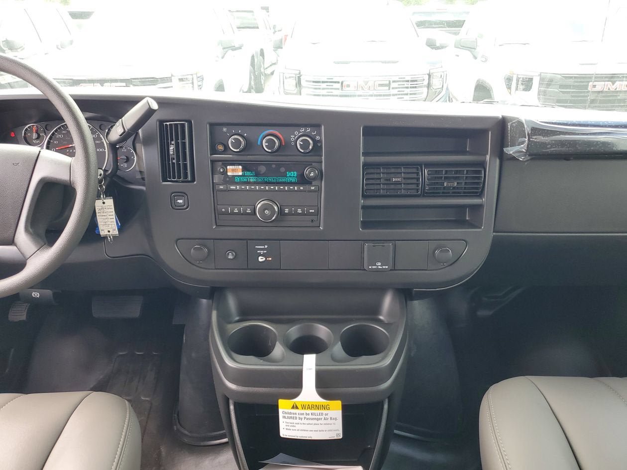 New 2026 GMC Savana 2500 Extended RWD image 14