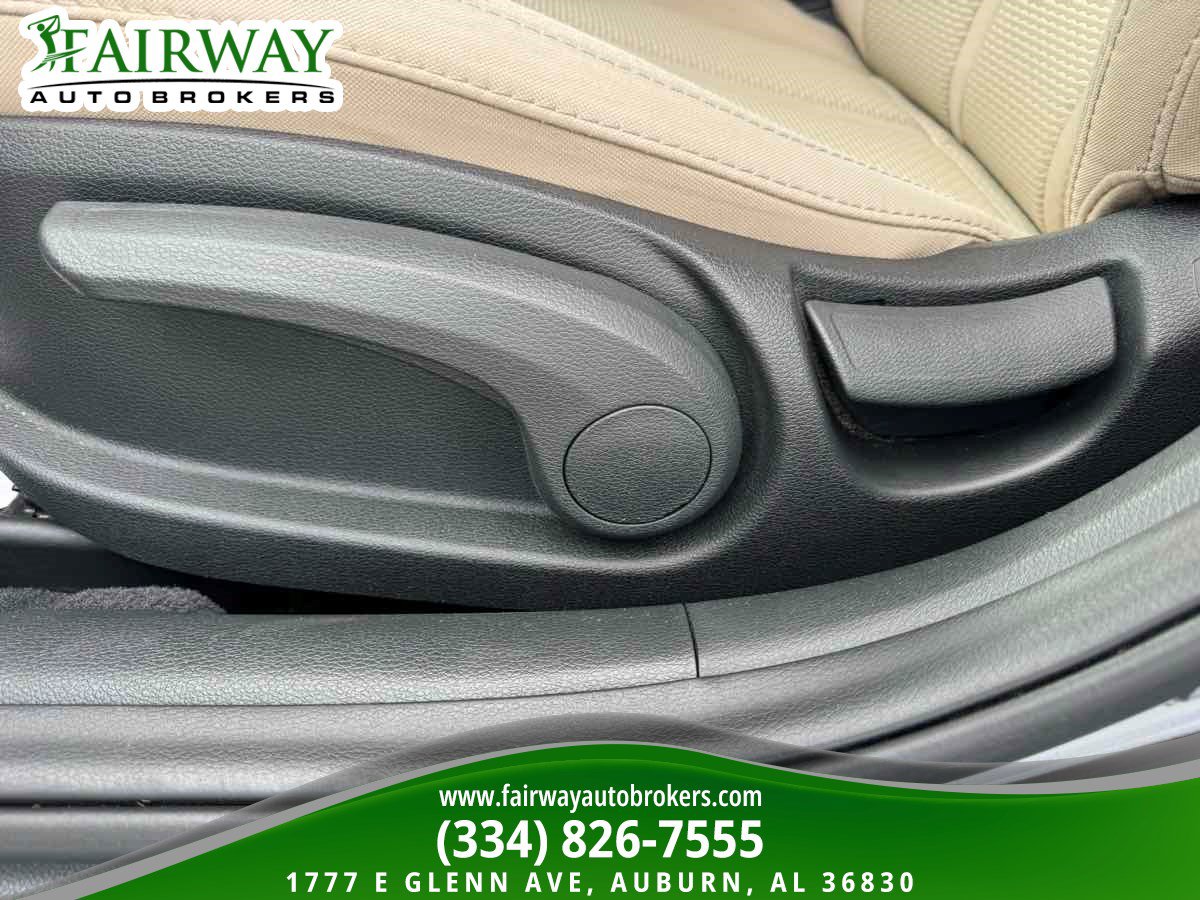 Used 2017 Hyundai Sonata SE FWD image 17