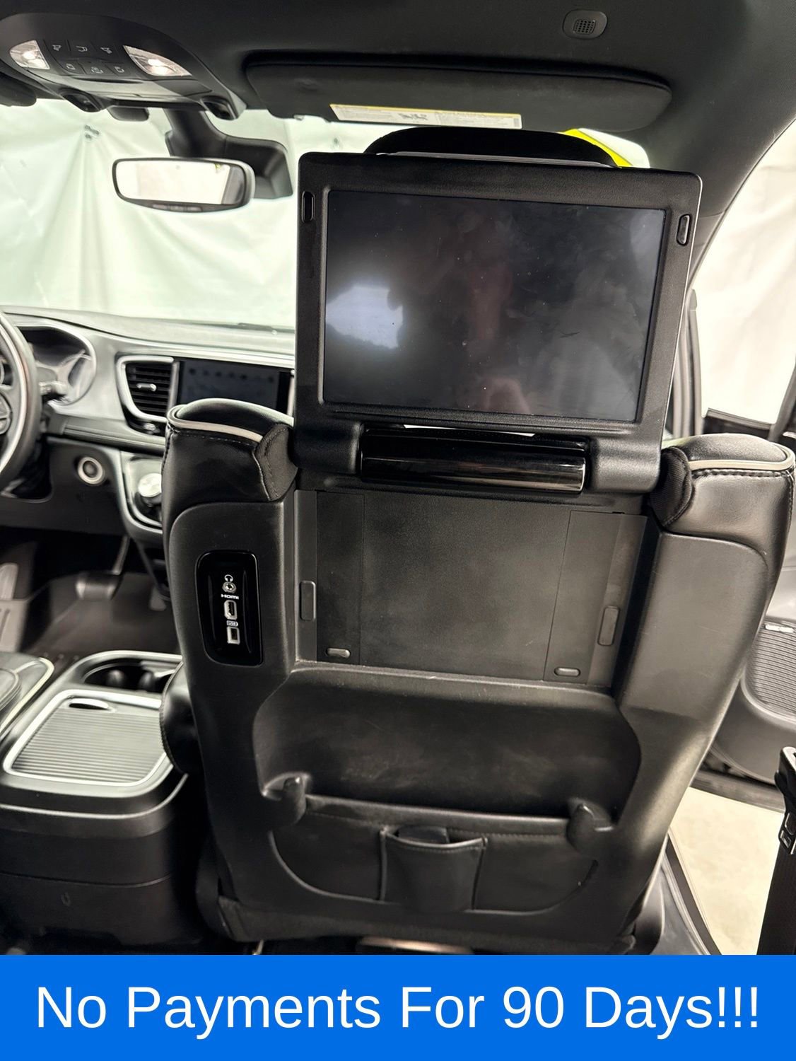 Used 2020 Chrysler Pacifica Limited FWD image 41