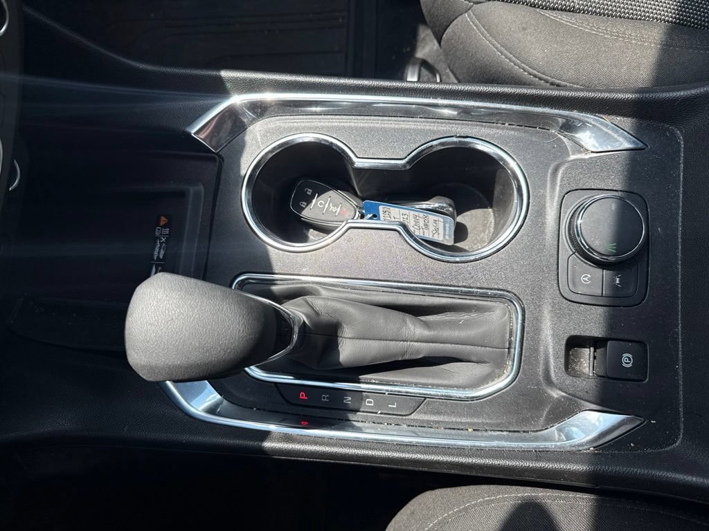 Used 2023 Chevrolet Traverse LT FWD image 27
