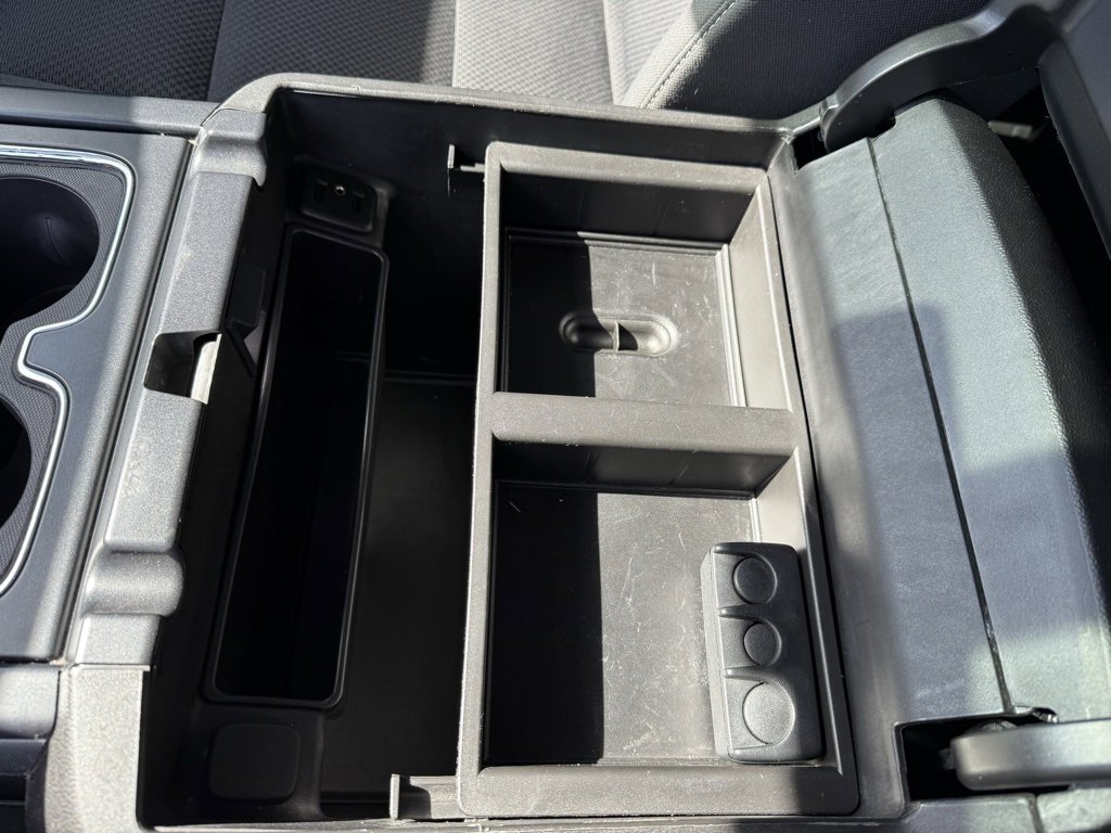 Used 2018 Chevrolet Silverado 1500 LT w/ Texas Edition image 22