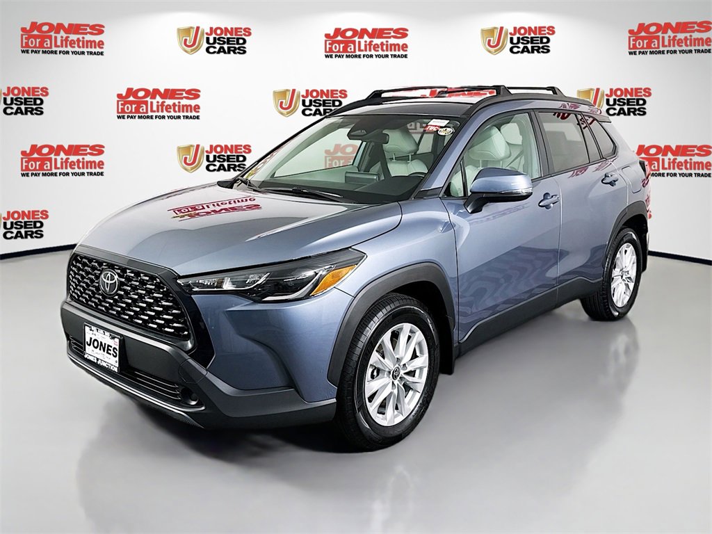 Certified 2024 Toyota Corolla Cross LE image 12
