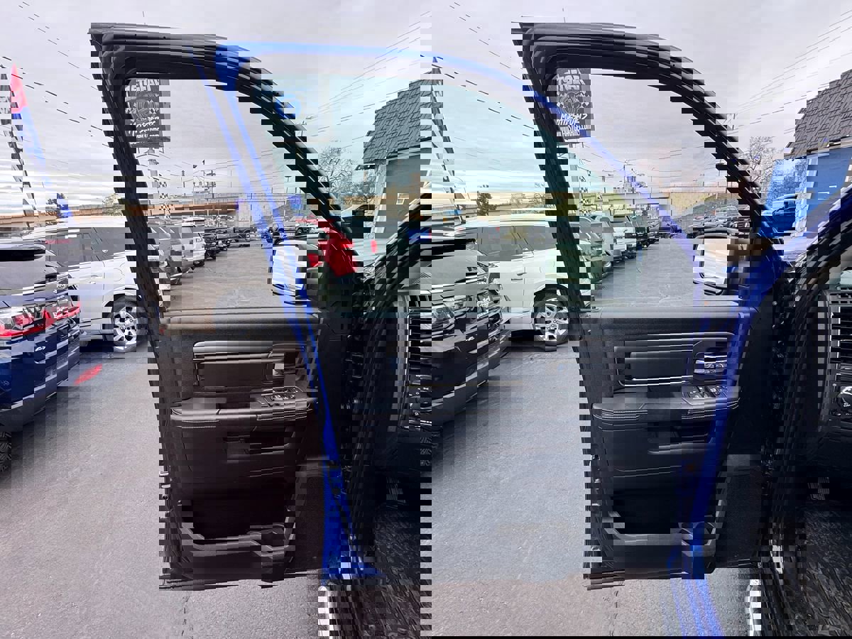 Used 2014 RAM 1500 Sport w/ Convenience Group image 29