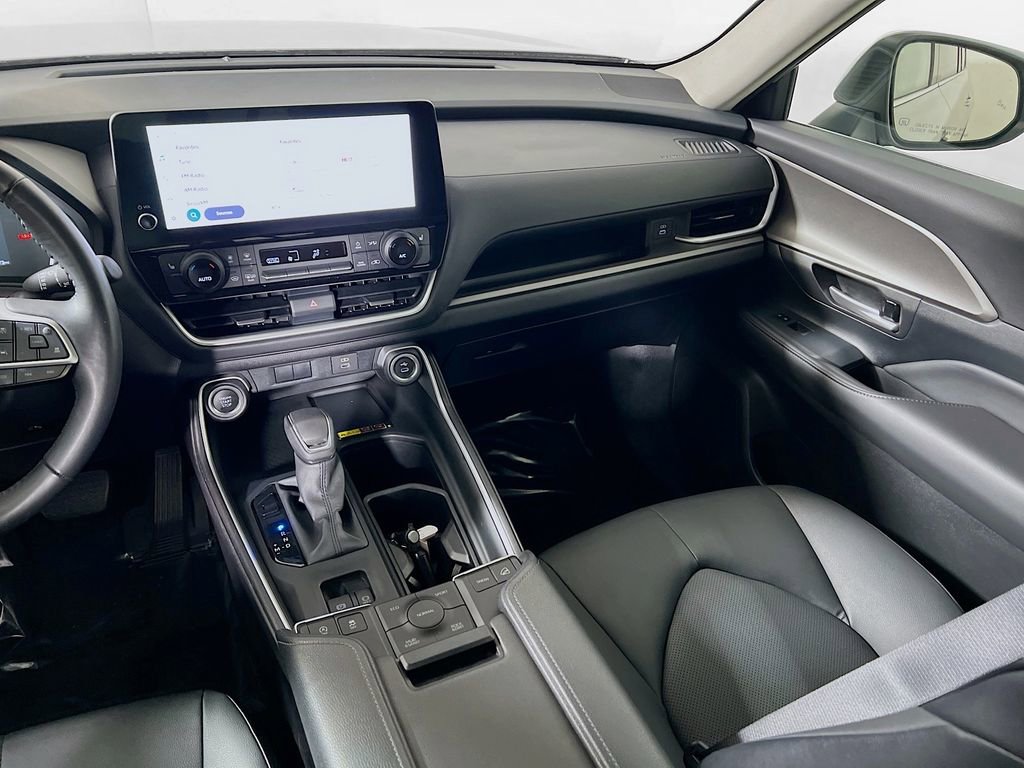 Certified 2025 Toyota Grand Highlander AWD image 21