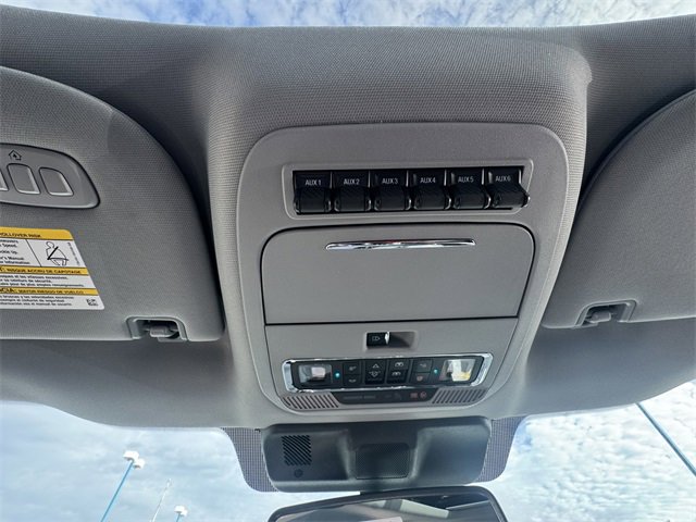 New 2025 Ford F250 Lariat w/ Lariat Ultimate Package image 32