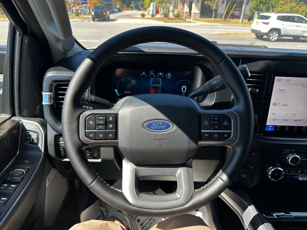New 2026 Ford F350 Lariat w/ Black Appearance Package image 62