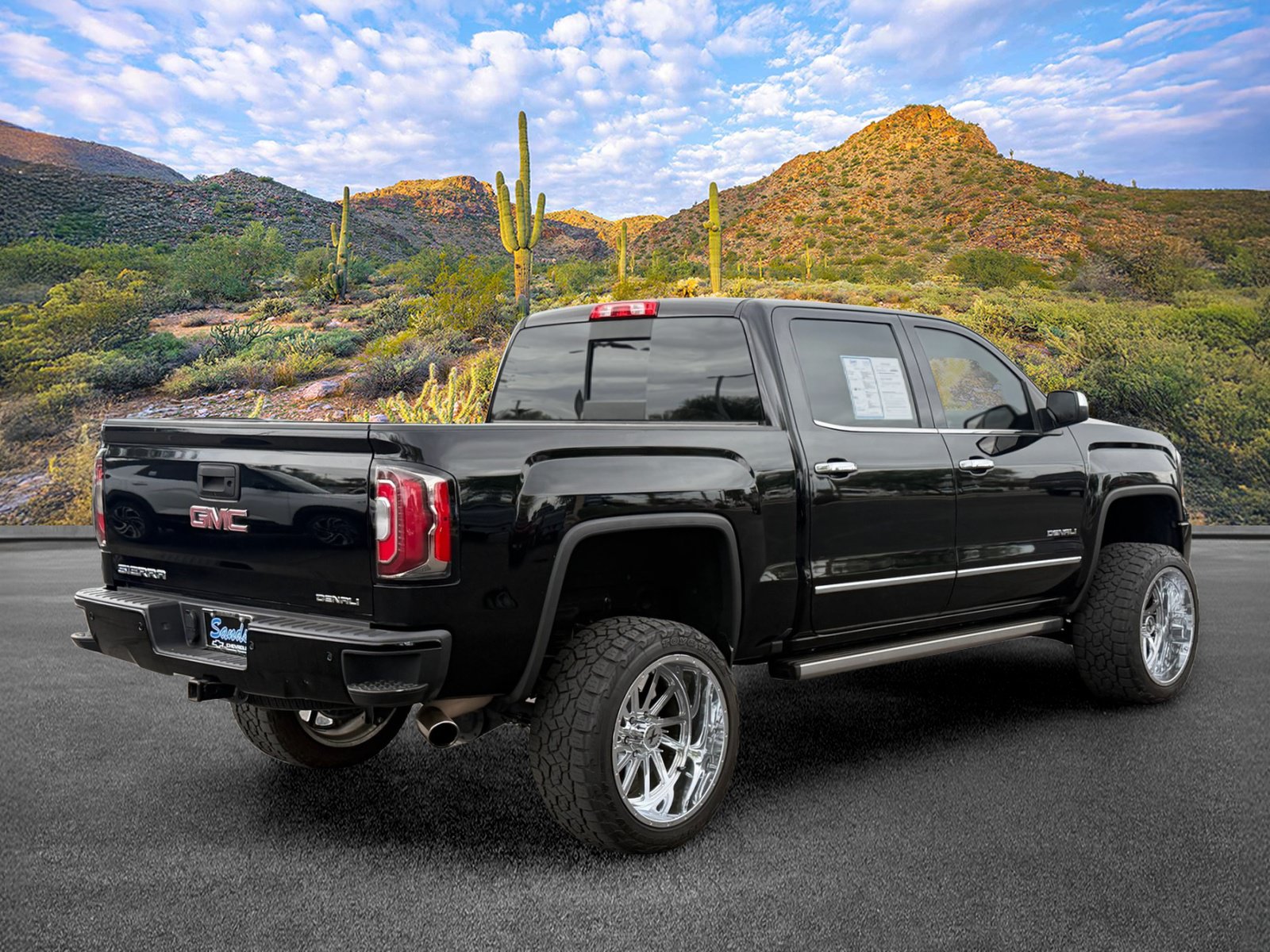 Used 2018 GMC Sierra 1500 Denali w/ Denali Ultimate Package AWD/4WD image 4