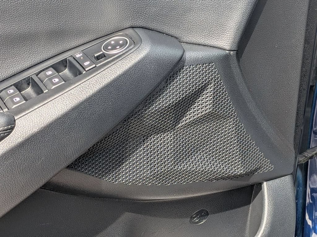 Used 2025 Kia Seltos EX AWD/4WD image 30