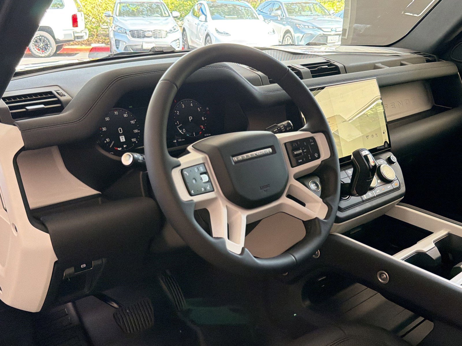 New 2026 Land Rover Defender 110 S AWD/4WD image 4