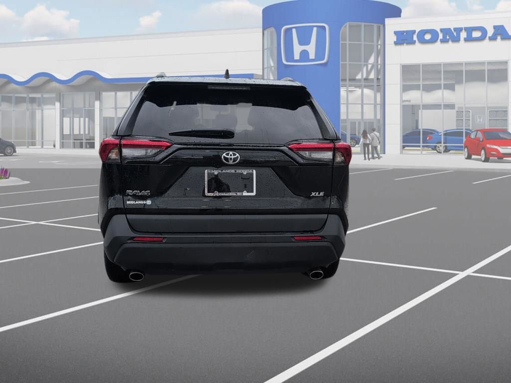 Used 2023 Toyota RAV4 XLE image 7